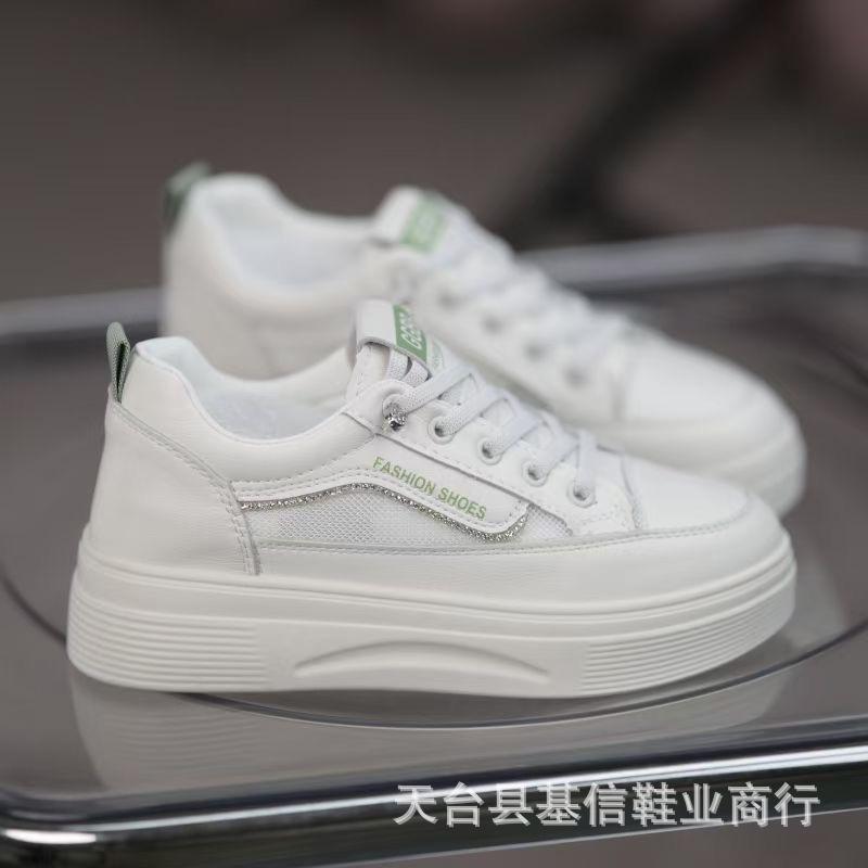 

Белые туфли для женщин, весна и лето, туфли с узким носком для женщин, повседневные и модные, на толстой подошве и увеличивающие рост спортивные туфли 40