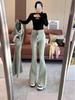 Jeans Stretch Micro-Flare a Vita Alta alla Moda 2025 - Snellenti, Valorizzanti, Orlo Grezzo, Versatili e per Persone Alte