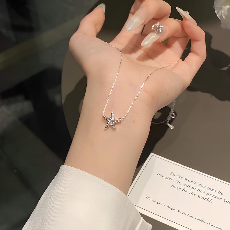Sweet Starfish Charm Korean Necklace – Trendy Women's Clavicle Chain Fashion Accessory