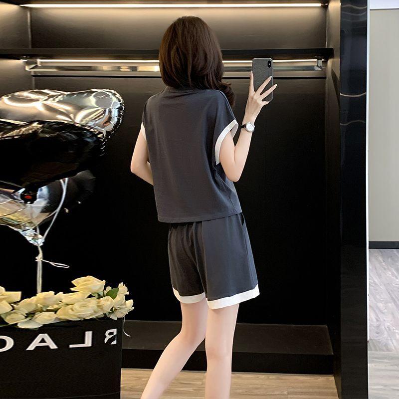 2026 Summer Fashion Sports Suit: Casual Short Sleeve & Shorts Two-Piece Running Set