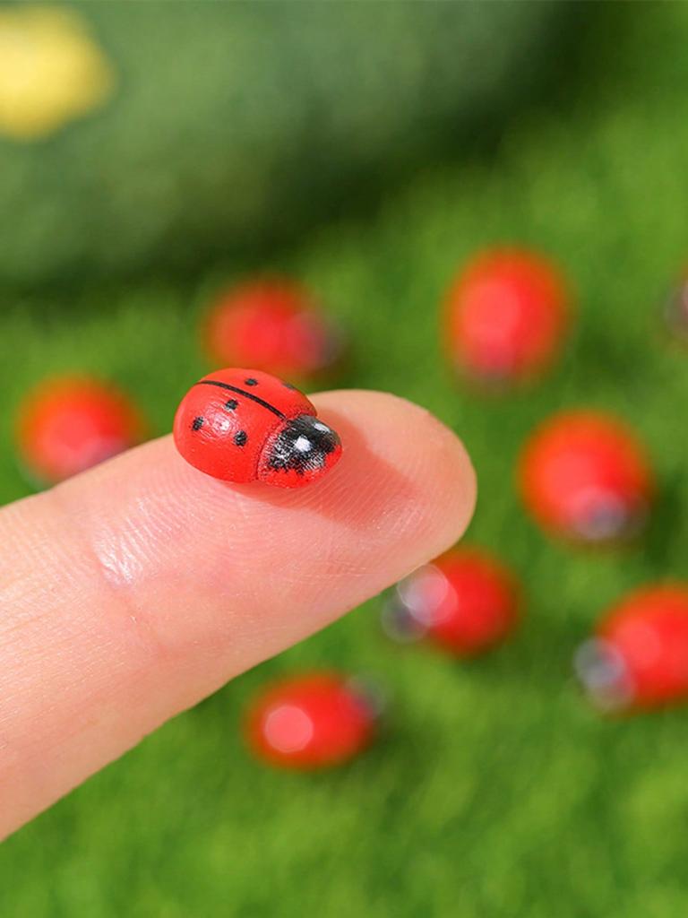 100/20PCS pieces of resin ladybug figurines, garden and courtyard micro landscape succulent pot decoration handicrafts