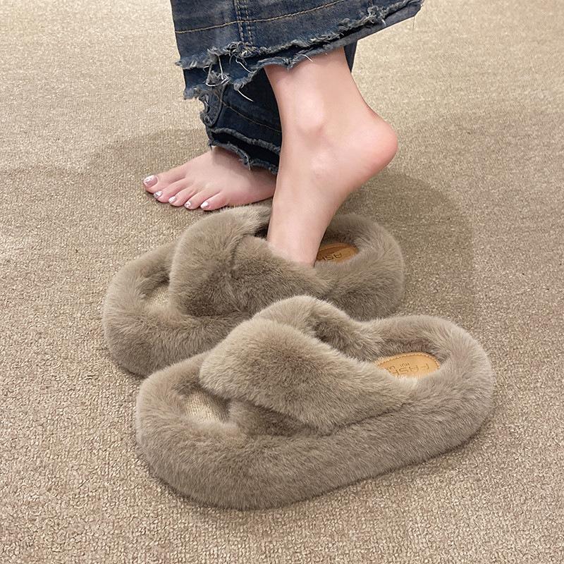 2024 autumn and winter new fluffy slippers women wear large size thick bottom plush office home versatile cotton slippers women