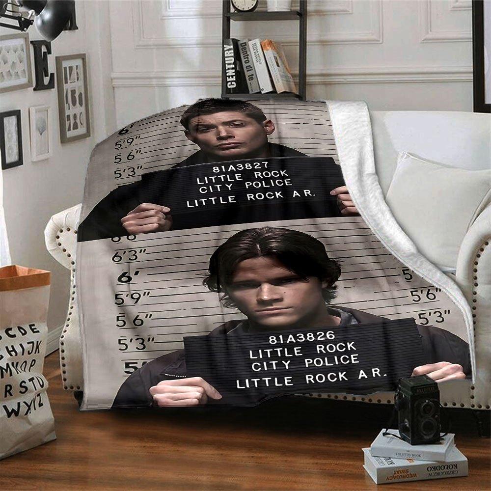 1 szt. Koc Supernatural 21 Miękki Ciepły Kocyk do Domu, Biura, Podróży Całoroczny Przytulna Pościel Prezent, Przytulny Akcesorium Biurowe