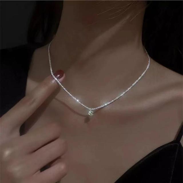 New Arrival Trendy Stylish Trend Unique Fine Temperature Color Changing Butterfly Necklaces Women Jewelry Gathering Gathering Present GiftFashion