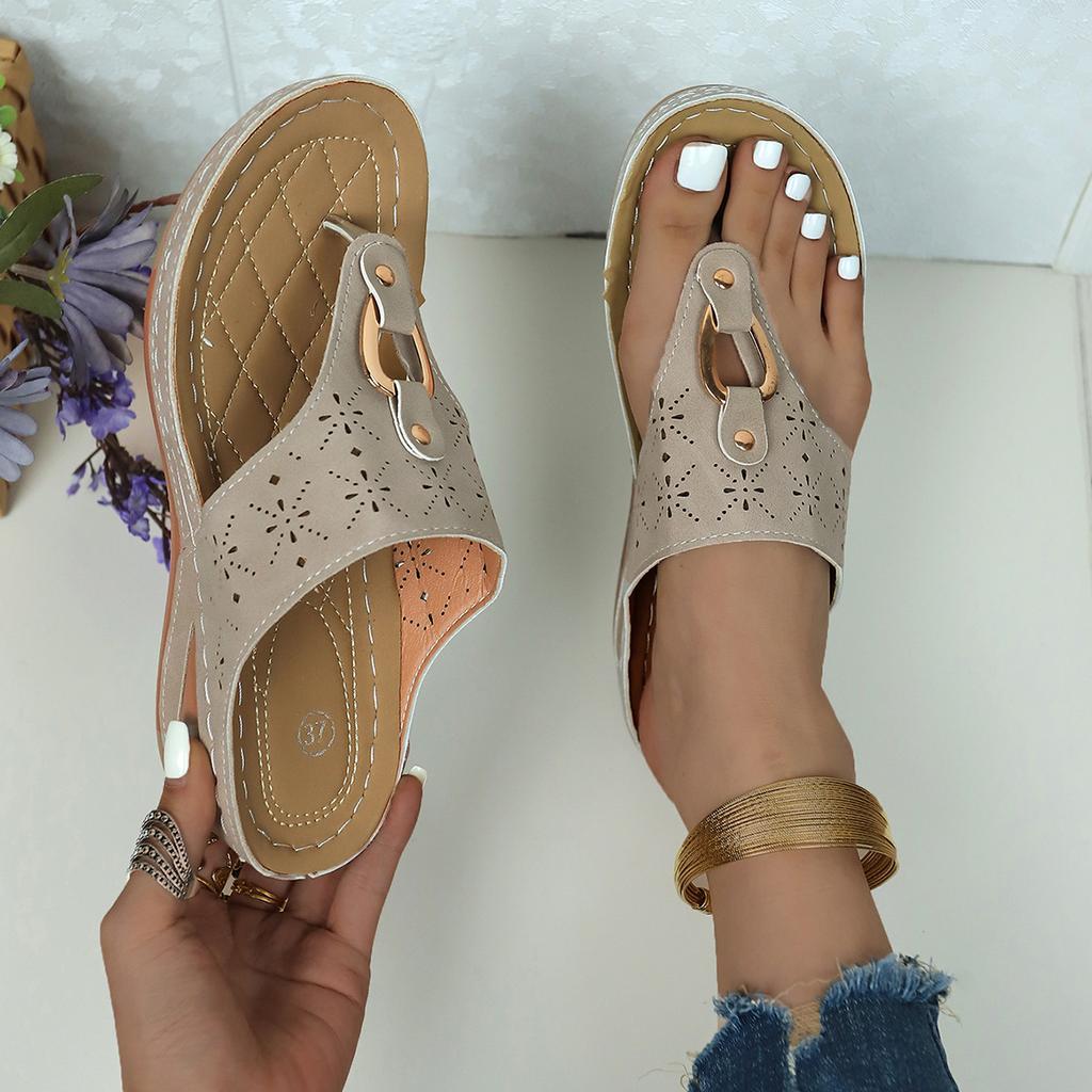 Spot Large Size Foreign Trade Slippers Women's 2025 Summer New Hollow Metal Buckle Toe Wedge Heel Women's Slippers