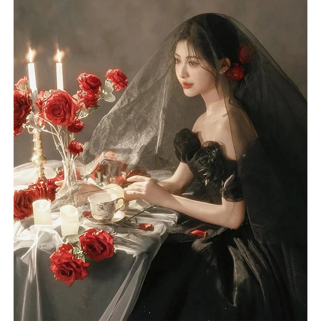 2025 nové svatební šaty Helburn top bez ramínek módní černé francouzské tutu večerní šaty