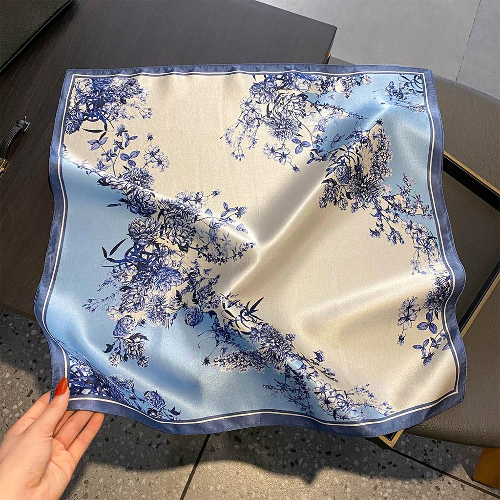 100% Reine Seide Quadratisches Tuch Blau Weiß Porzellan Blumendruck Farbverlauf Bandana Halstuch Stirnband Tasche Accessoire Luxus Geschenk