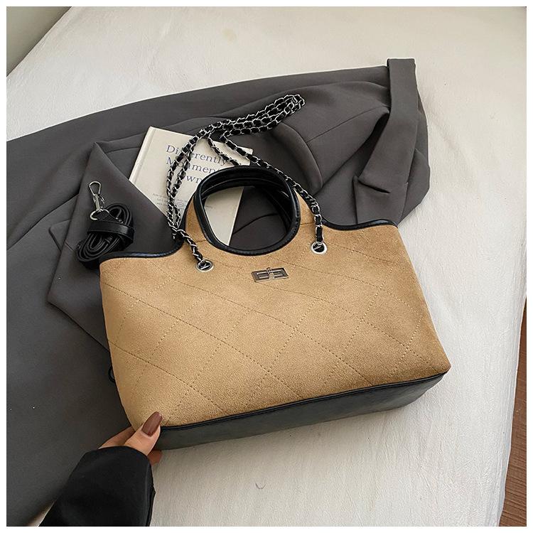New small fragrance style diamond check chain tote bag retro large capacity color-blocking high-end sense shoulder bag foreign style handbag