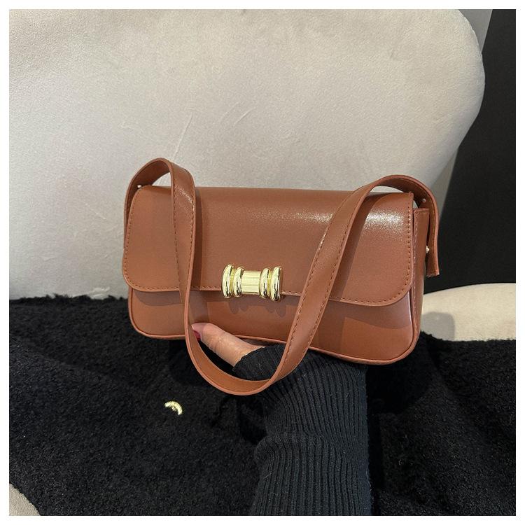 Temperament Fashionable Retro 2025 New Texture Casual Solid Color Simple New Autumn Shoulder Armpit Small Square Bag