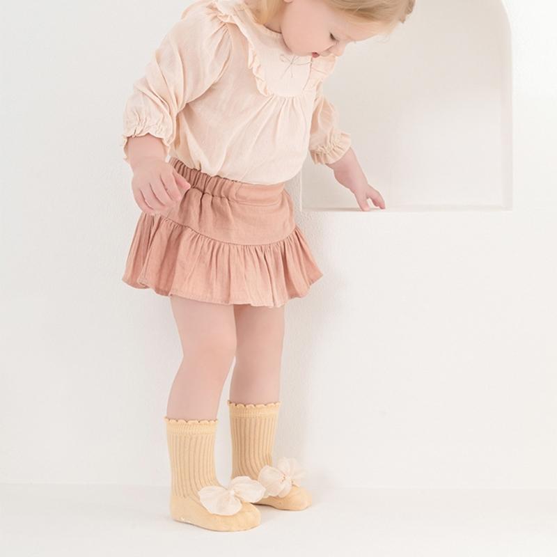 Children Socks with  Not  Slip Bottom & Lace Bowknot Toddler Safety Socks Smooth Stitching Socks for 1 to 5 Years