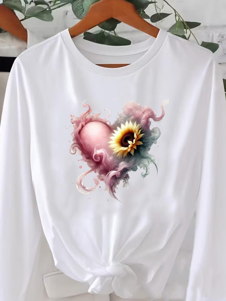 

(Asian Size) love heart trend cute 90s o-neck Women T Shirt Tee Lady Printed Female Clothing Casual Fashion Top Long Sleeve Graphic T-shirts S