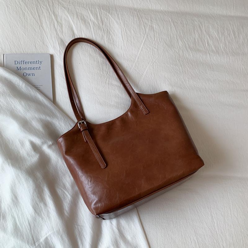 Shoulder Bag Women's New Autumn and Winter Retro Fashion Versatile High-end Commuter Bag Large-capacity Tote Bag