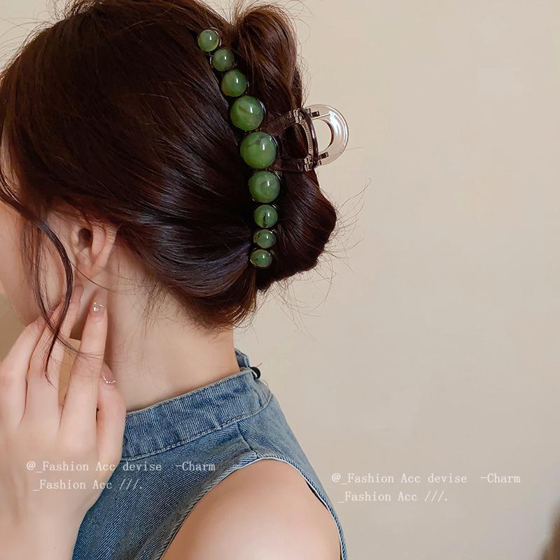 Korean Resin Hair Clip: Luxury Shark Claw for Elegant Updos