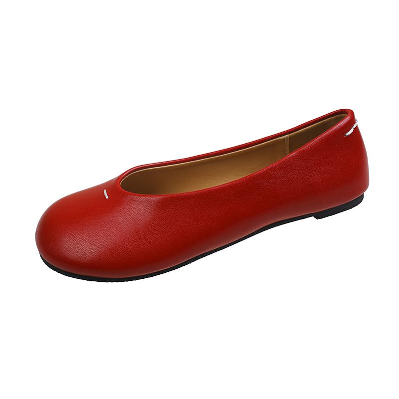 Fashion Red Round Toe Leather Ballet Shoes Woman Brand Design Soft Shallow Loafers Ladies Retro Slip-on Flat Zapatos with Stitch Details