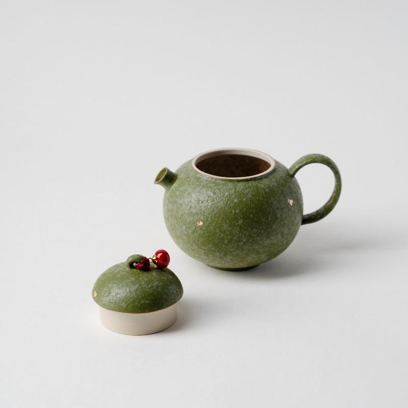 Traditional Chinese Color Green Ceramic Teapot Single Brewing Teapot Chinese Kung Fu Tea Set Women's Teapot