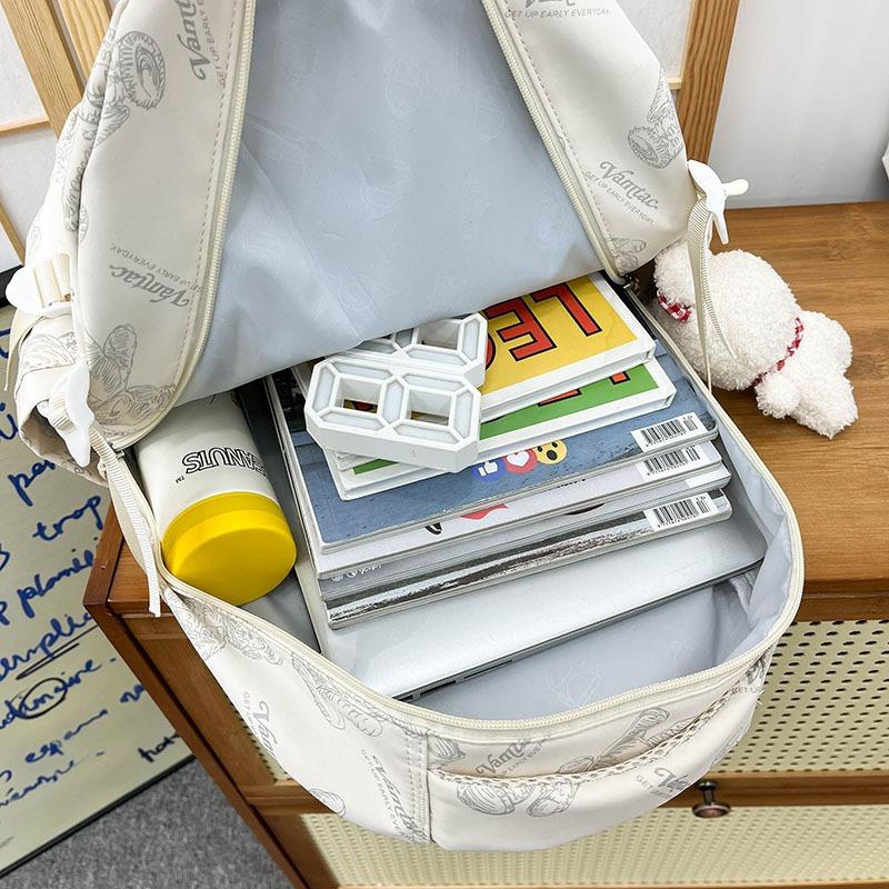 Der neue Schulranzen ist hochwertig, frisch und süß, niedlicher Bärenrucksack, leichter und großvolumiger Rucksack für Junior- und Highschool-Schüler.