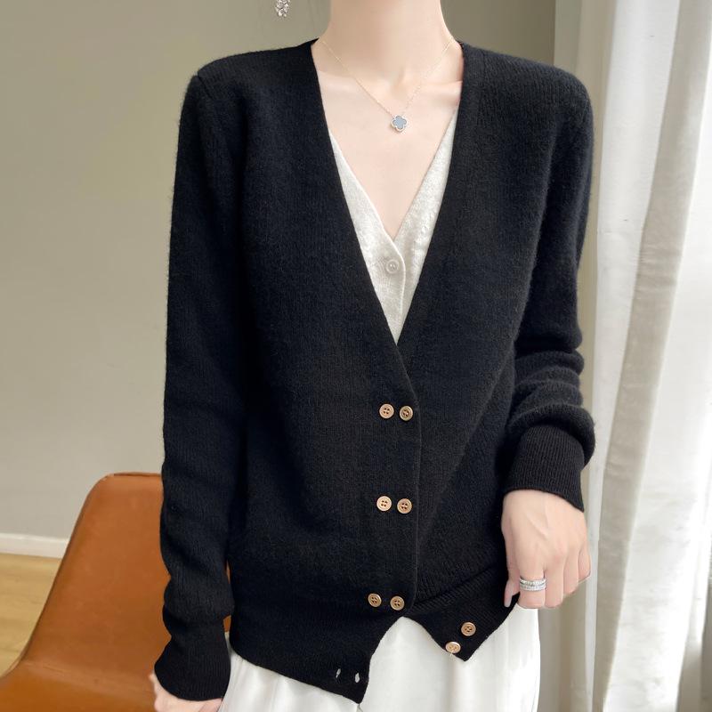 2025 Autumn/Winter V-Neck Wool Cashmere Women's Two-Piece Knit Base Layer Sweater Jacket