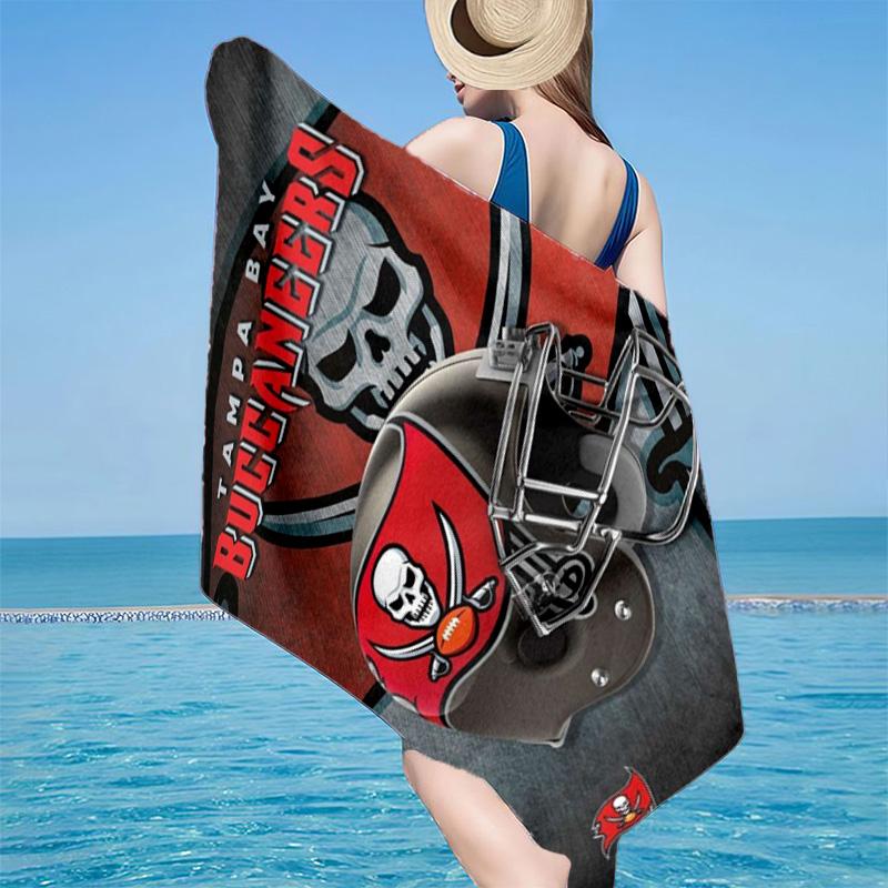 Buccaneers Team Spirit Microfiber Beach Towel, Lightweight And Quick-Dry, for Summer Travel, Beach Essential, Swimming Pool
