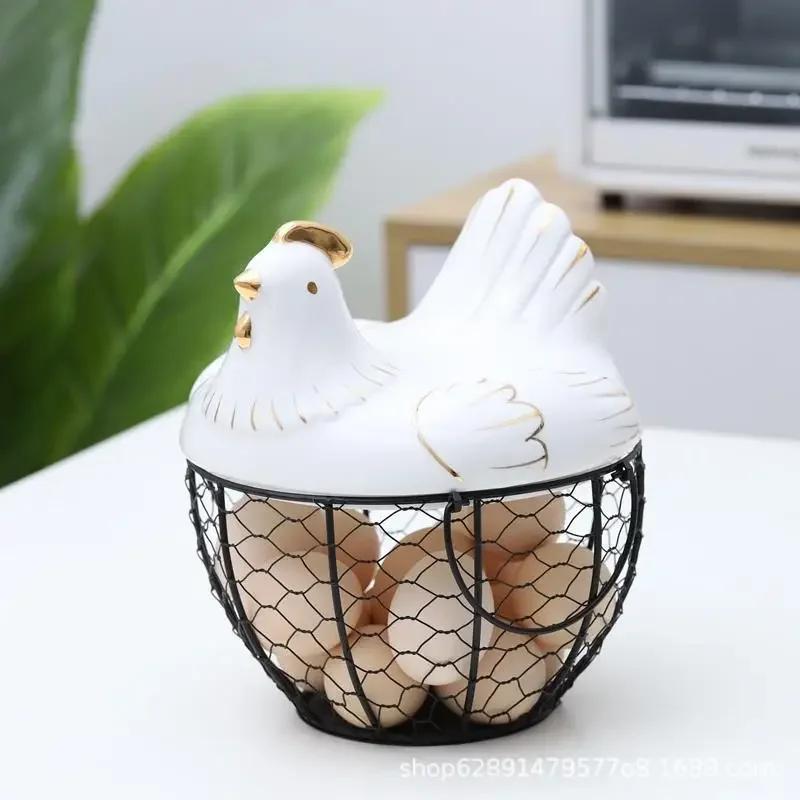 Cute Hen-shaped Egg Storage Basket Metal Wrought Iron Egg Basket with Lid Kitchen Food Debris Storage Container Home Decoration