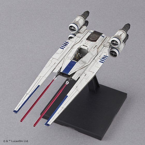 BANDAI SPIRITS Paquete de modelo de plástico del caza TIE Striker de Star Wars a escala 1/144 U-Wing y codificado por colores (Nueva versión)