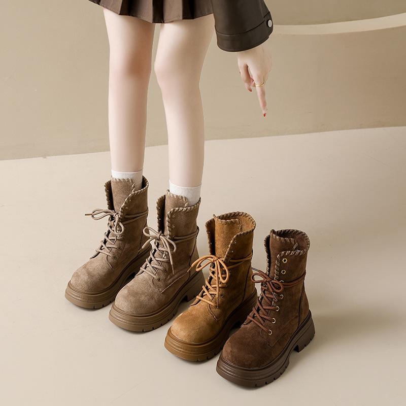 [Fanfuna] Retro Thick-soled Heightening Fashion Boots for Women's Autumn 2025 New Fashion Lace-up Versatile Short Boots