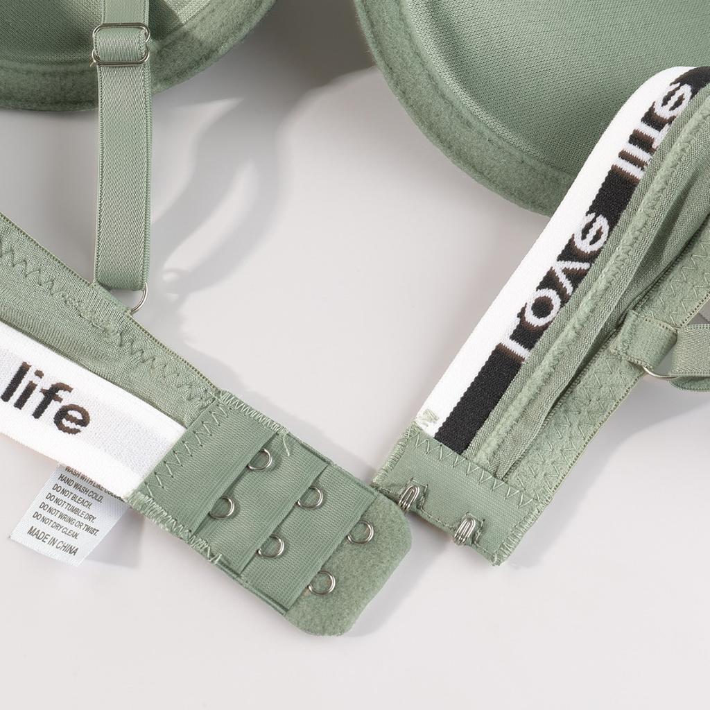Sexy bra, letter thin shoulder strap, underwear gathered, seamless back, sports bra, comfortable and breathable