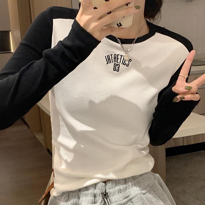 European Letter-printed Long-sleeved Shoulder T-shirt Women's Spring New Splicing Slim Body Inside Short Top Ins