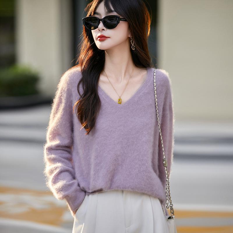 Autumn/Winter 2025 Cashmere Wool Knit V-Neck Women's Sweater