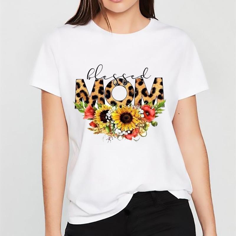 Women Fashion Lovely Giraffe Graphic T-Shirt 90S Stylish Female Harajuku Cartoon Casual Tees Summer Tops Tshirt O-Neck Clothes