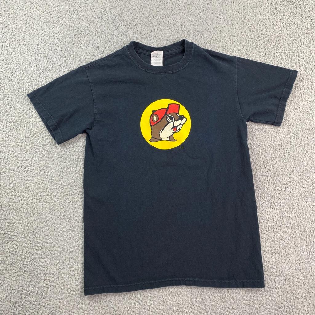 Buc-ee's Peace Love Shirt Mens Black Small Logo Graphic Short Sleeve Gildan