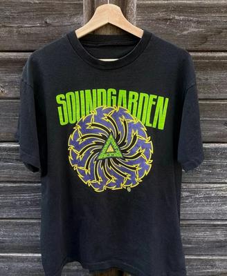 1991 Soundgarden ‘Badmotorfinger’ Black Unisex T-shirt Vtg S-5XL WA0117