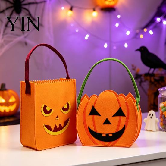 Portable Candy Containers Halloween Felt Bag for Kids, Pumpkin Bat Trick or Small Gift Sacks Kids Treat Tote Bags, Reusable Thickened Party