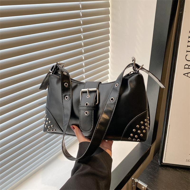 Trendy solid color niche design sense versatile casual summer new portable shoulder armpit bag women's bag