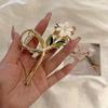Pinces à cheveux en métal pour femmes, élégantes, fleurs dorées, Barrette, bandeau crabe, queue de cheval, couvre-chef, accessoires pour cheveux, diadème, nouvelle collection