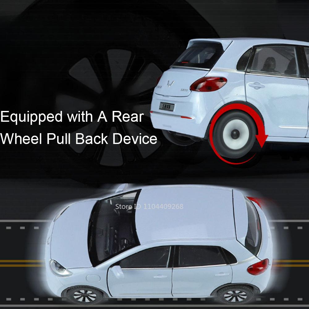 1:24 WULING BINGUO Car Model Toy Diecast Metal Sound Light Intelligent Voice New Energy Vehicles Models Desktop Decorations Gift
