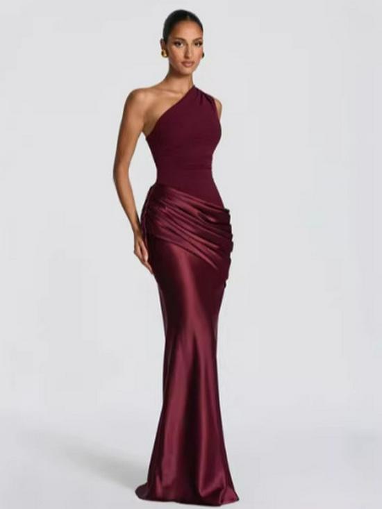 European Summer Satin One-Shoulder Bodycon Dress