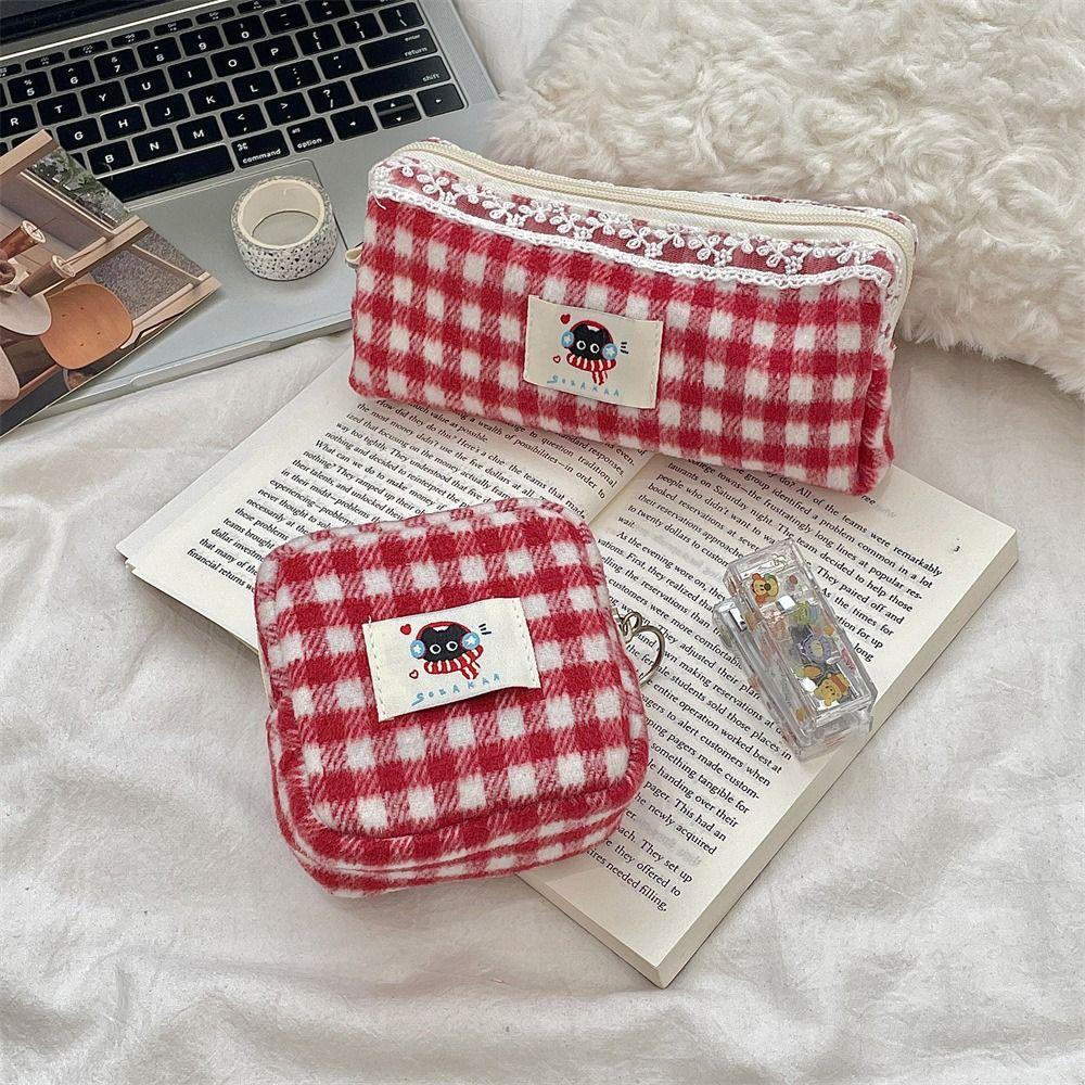 Plush Plaid Pencil Case Sweet Cosmetics Zipper Bag Korean Style Travel Toiletry Pockets  Travel