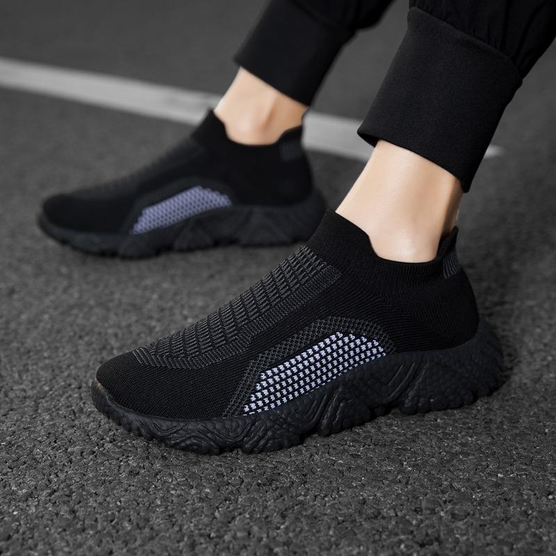 Breathable Women Casual Shoes Lightweight Outdoor Male Walking Shoes Anti-slip Men's Sneakers Slip on Flats Vulcanized Shoes