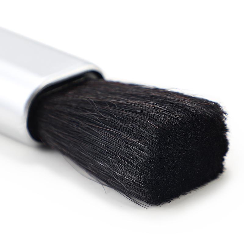 Car Interior Cleaning Tools Retractable Soft Wool Brush For Volvo EX30 XC60 XC40 V60 V40 XC90 XC70 V50 S60 V70 S90 Olestar AWD vv1