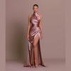 YJ23556 Elegantes Neckholder-Abendkleid mit Schlitz für Damen - Ärmellos, Raffiniertes Langes Partykleid
