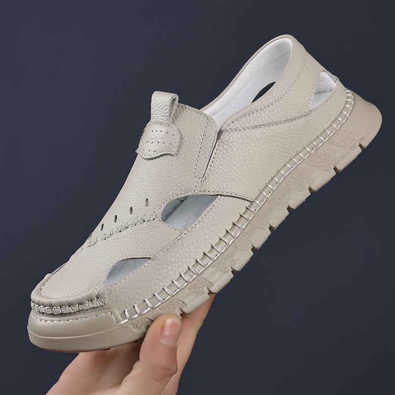 

2025 summer sandals summer beach shoes Korean version driving shoes casual low-top men s shoes hole shoes men 2025 38