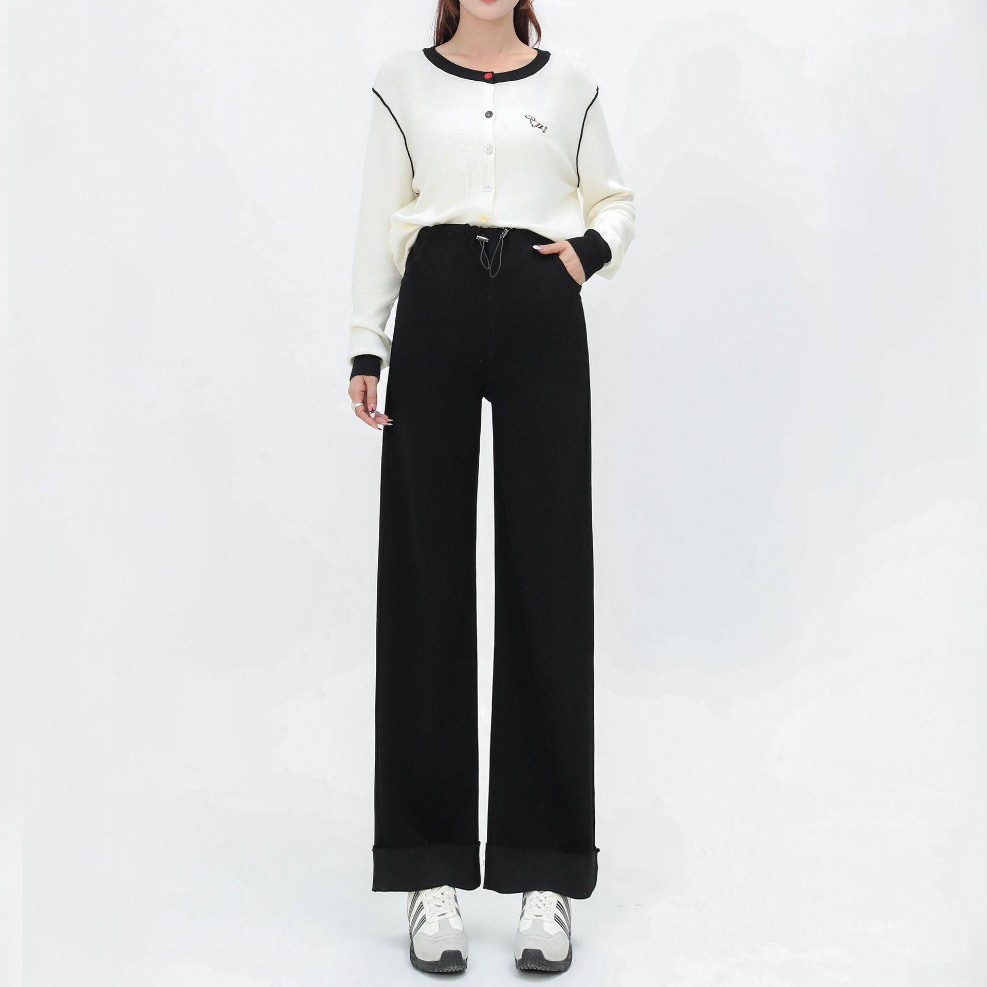 

High-Waisted Maternity Denim Jeans - Slimming, Elastic, Rolled Edge, No Fade, Petite Straight Leg, Long Pants for Autumn and Winter. Extra Large чорний