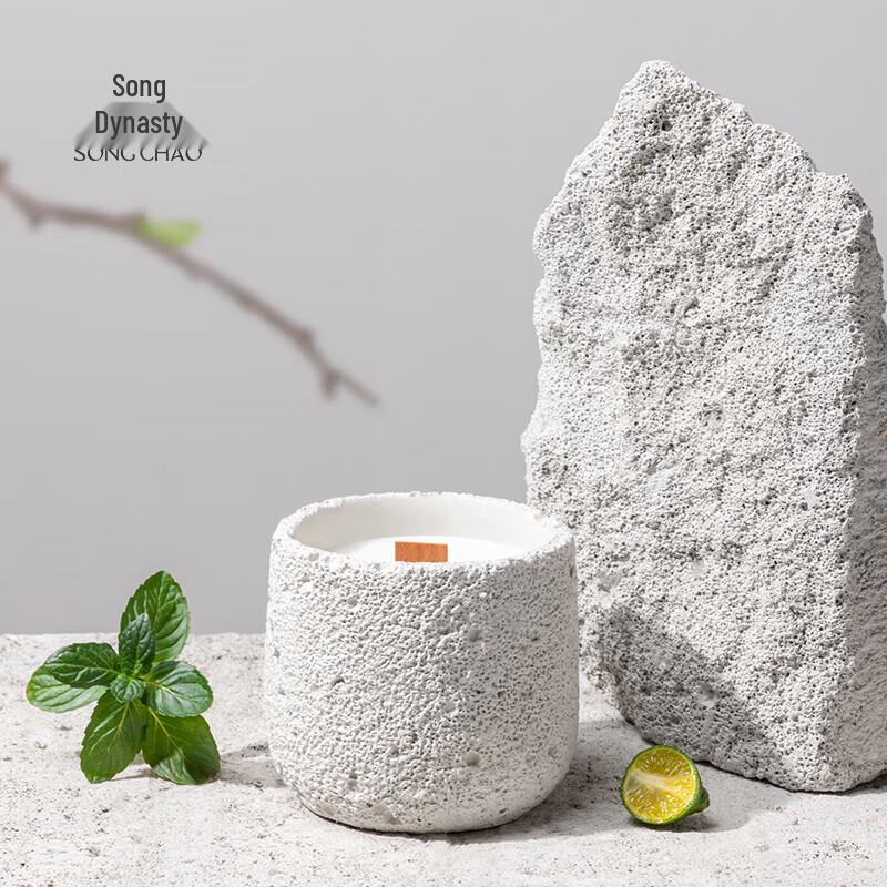 Cold Mountain Scented Candle