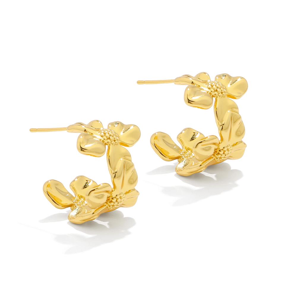 Retro Pastoral Camellia Earrings - Elegant, Fresh, and Unique European-American Style