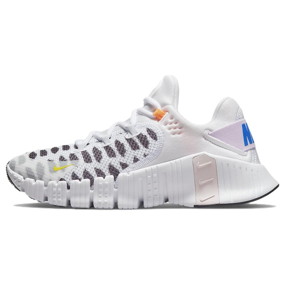 (WMNS) Nike Metcon 4 Printed White Black Women s DJ4310-074 EU 37.5