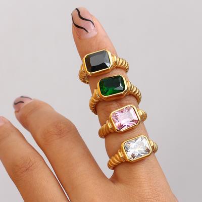 MamacitaSlay 316L Edelstahl Gedrehter Band Zirkon Ring 18K Gold Plated Wasserdichter Schmuck Für Frauen Trendige Stapelringe