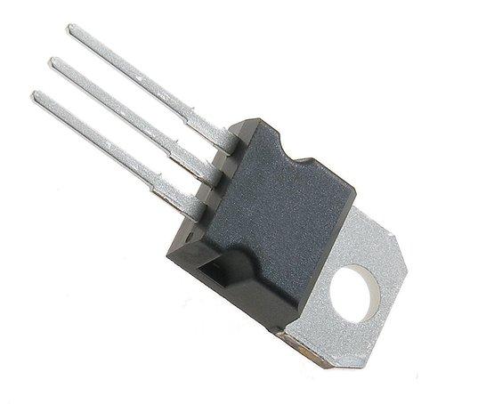 Triac Bta 06-600C-To220-St 6A-600V