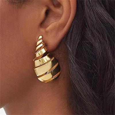 Smooth Hollow Spiral Water Drop Earrings