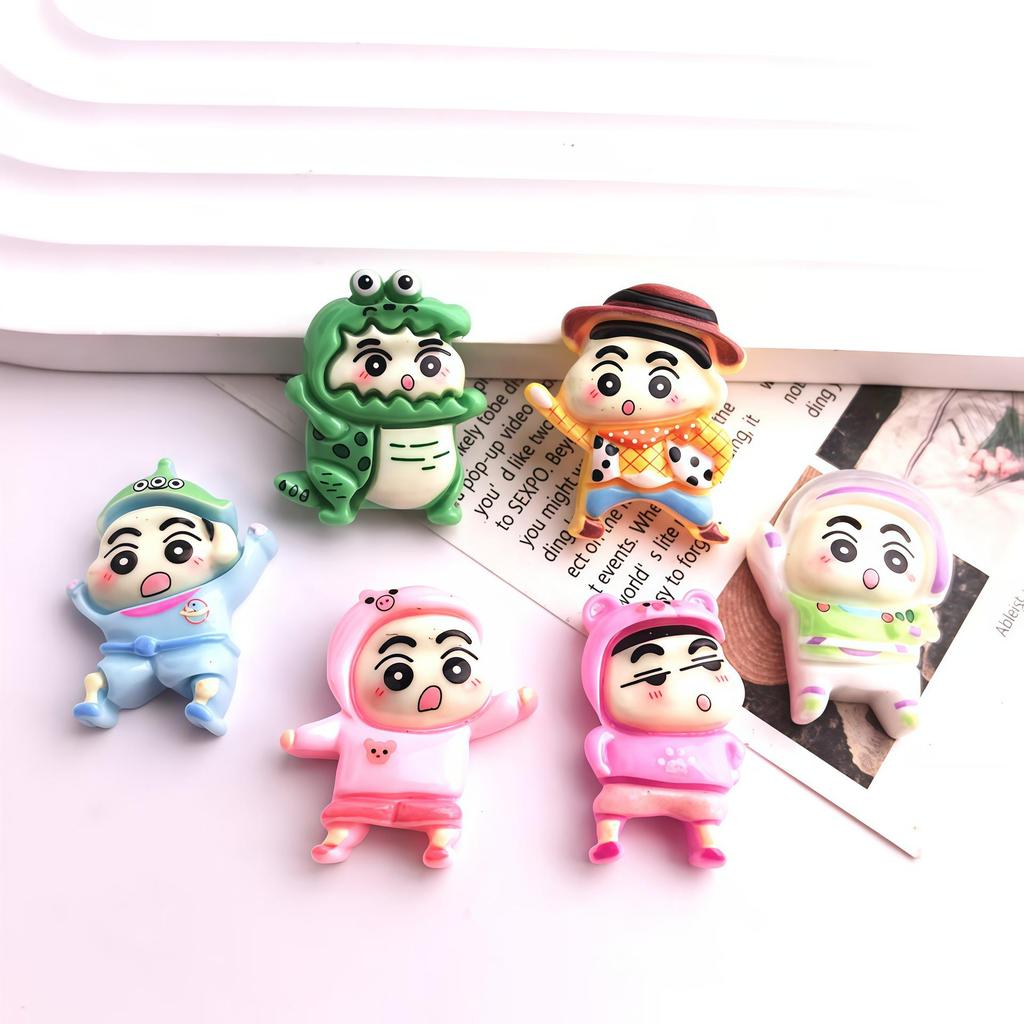 Medium Cartoon Cosplay Shin-chan Resin Accessories: DIY Cream Glue Phone Case, Lanyard, Hair Clip, Water Cup Sticker.