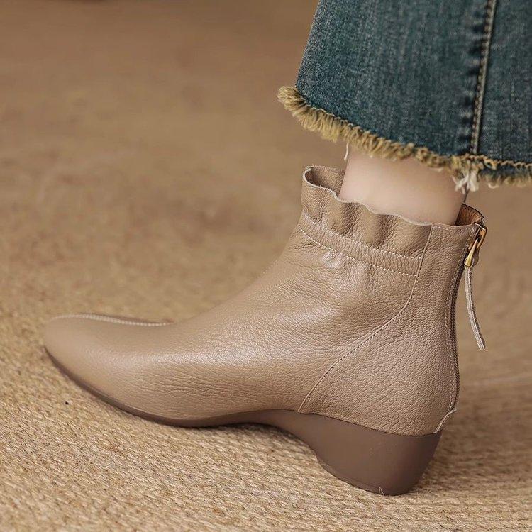 

Легкая роскошь, нишевый клиновидный каблук, средний каблук, короткие ботильоны, женские осенне-зимние новые абрикосовые туфли, британские универсальные ботильоны 35